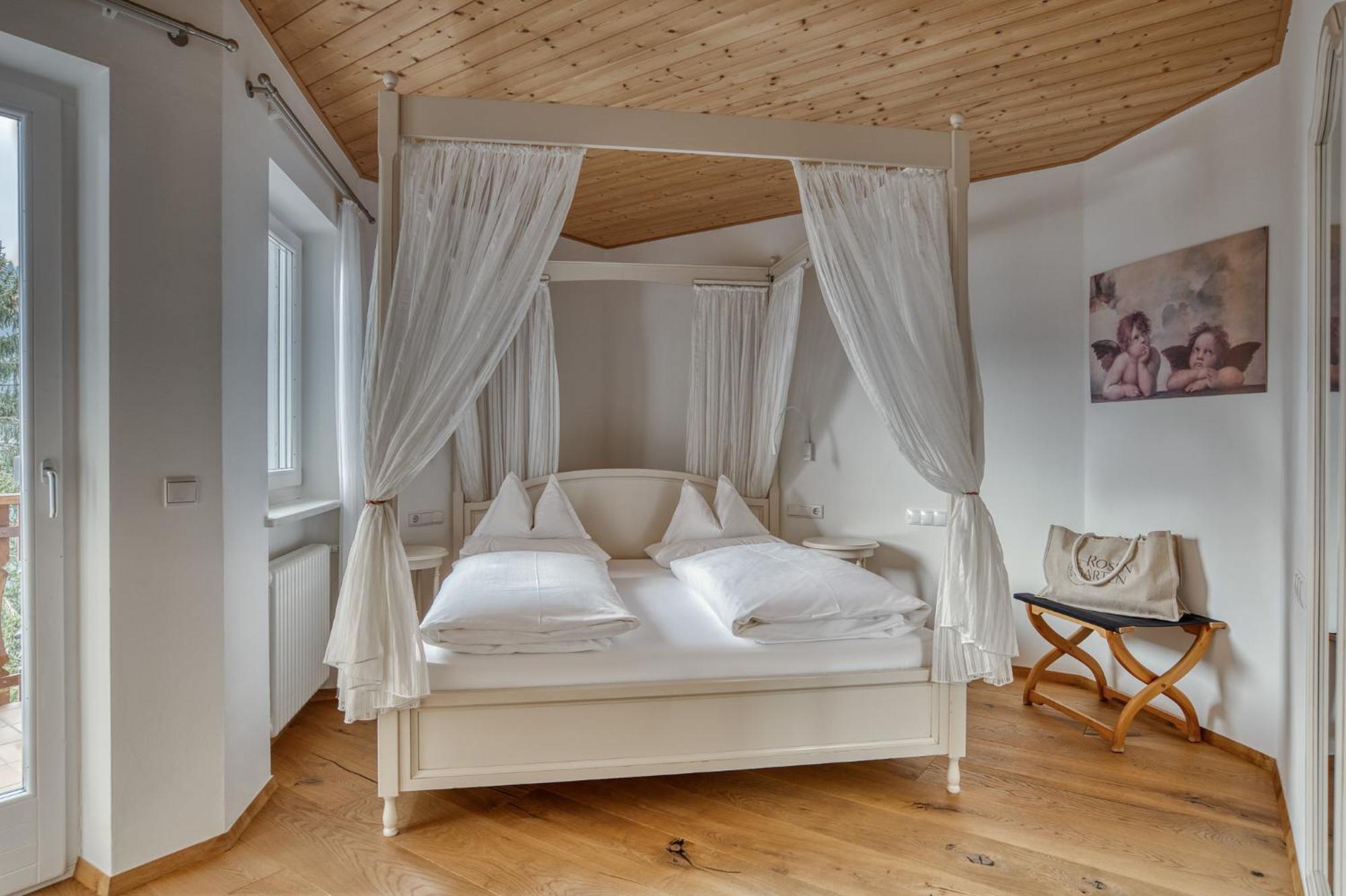 Hotel Berghaus Rosengarten Нова-Леванте Номер фото